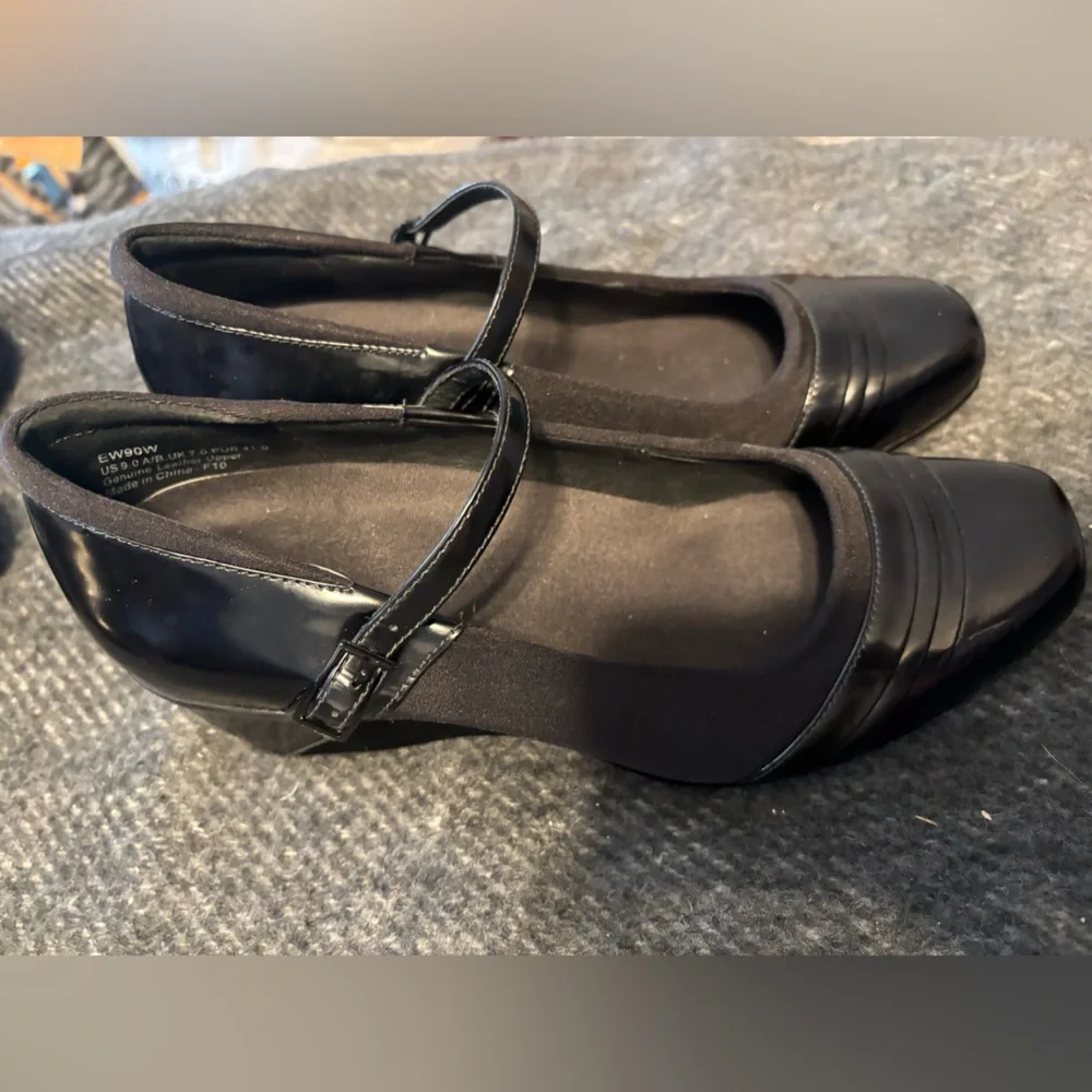 Aetrex Mary Janes Women’s Black Leather Casual Comfort Shoes Size 9
